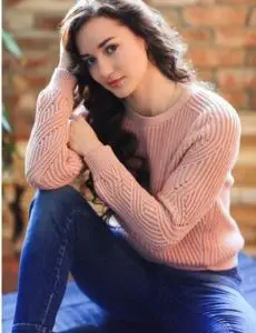 Elite escort service in Model Town for home and hotel visits